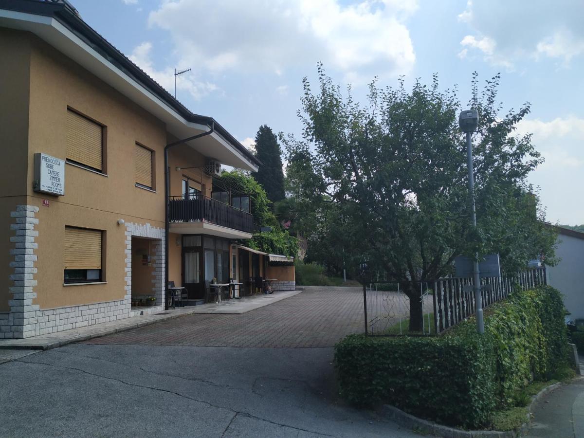 Accomodation Pertout Nova Gorica Eksteriør bilde