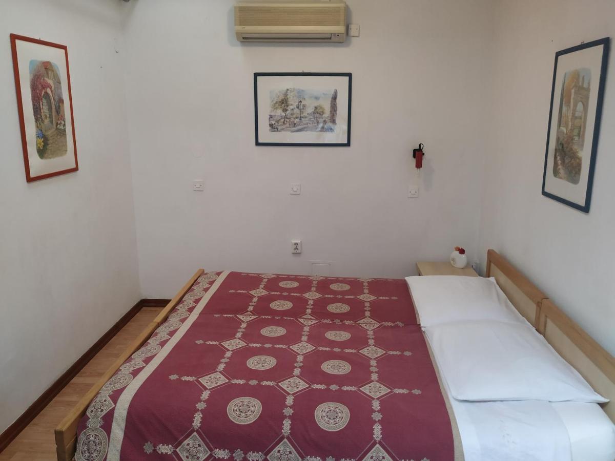Accomodation Pertout Nova Gorica Eksteriør bilde
