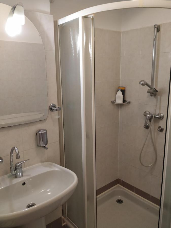 Accomodation Pertout Nova Gorica Eksteriør bilde