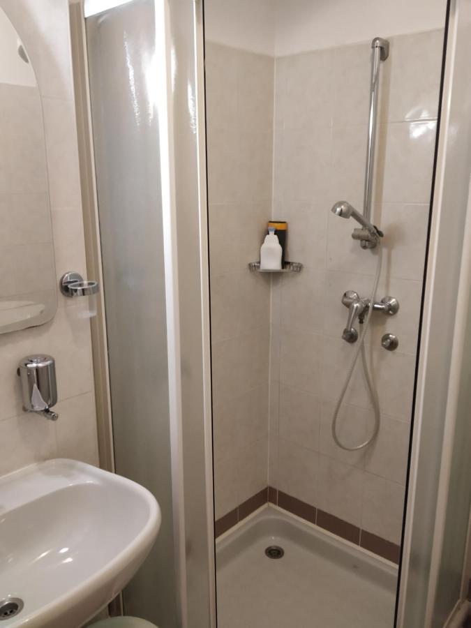Accomodation Pertout Nova Gorica Eksteriør bilde