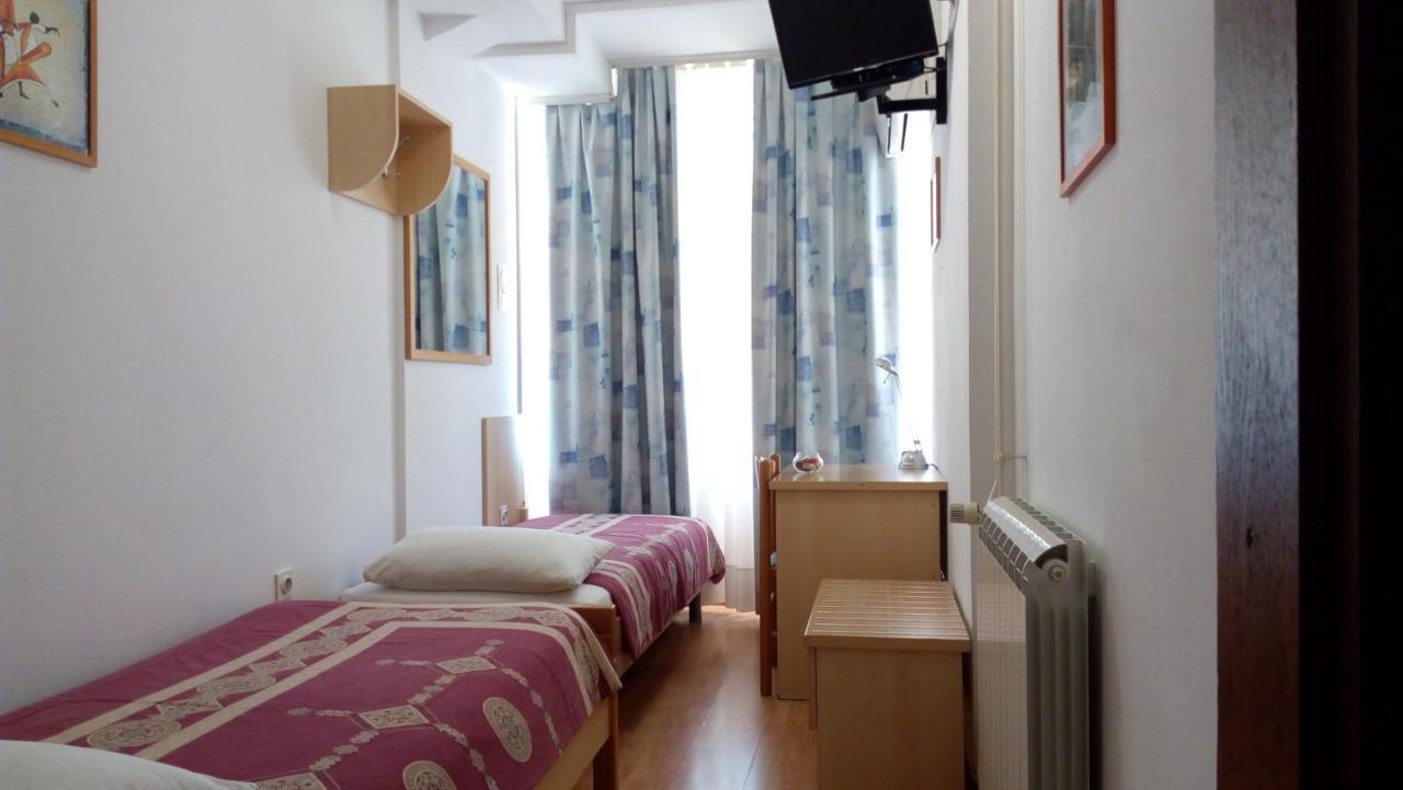 Accomodation Pertout Nova Gorica Eksteriør bilde